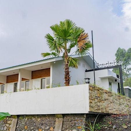 Fredelia Homestay Bromo Exterior photo