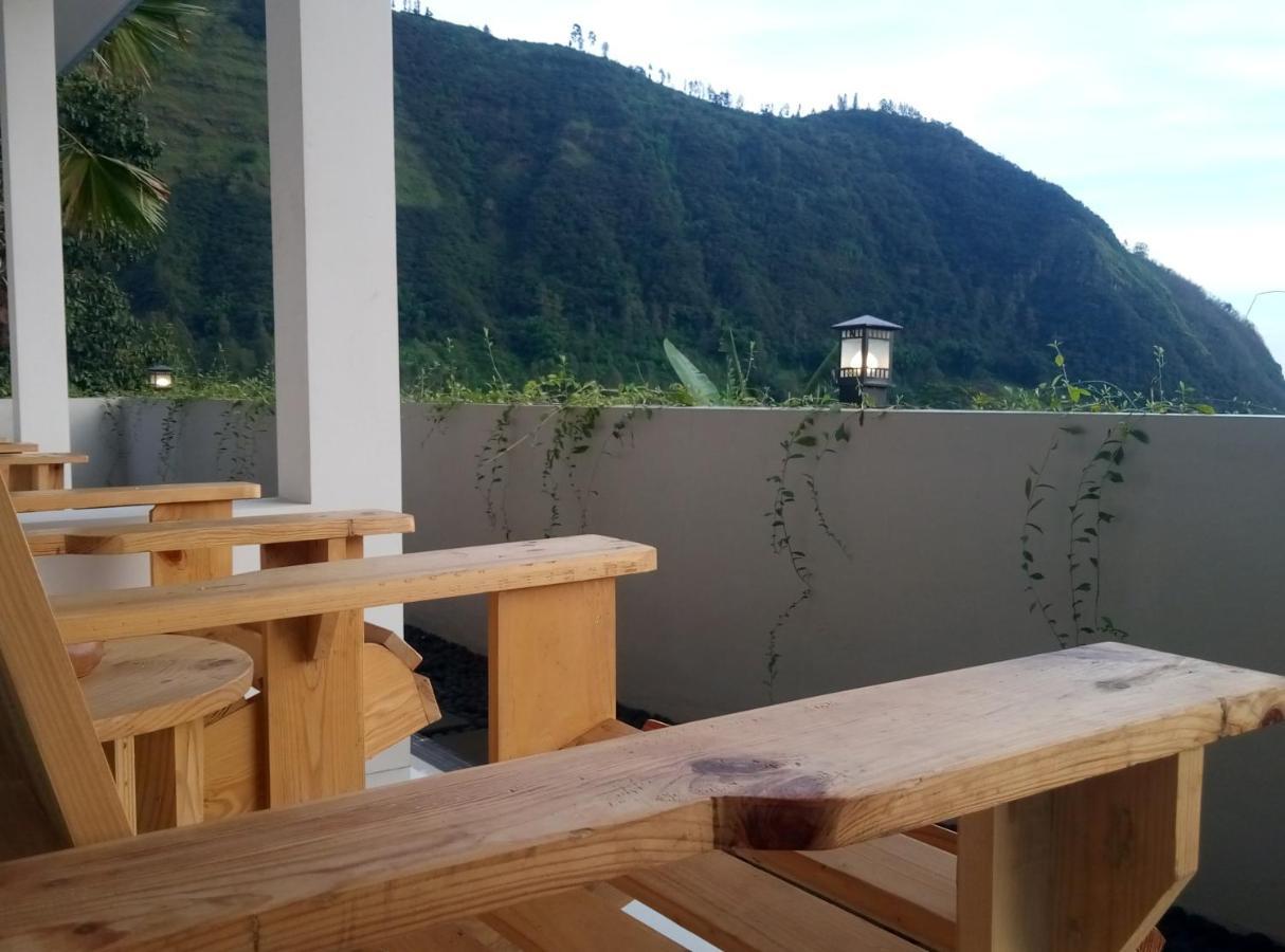 Fredelia Homestay Bromo Exterior photo