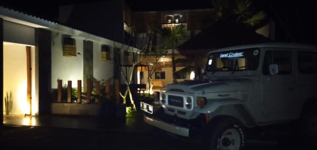 Fredelia Homestay Bromo Exterior photo