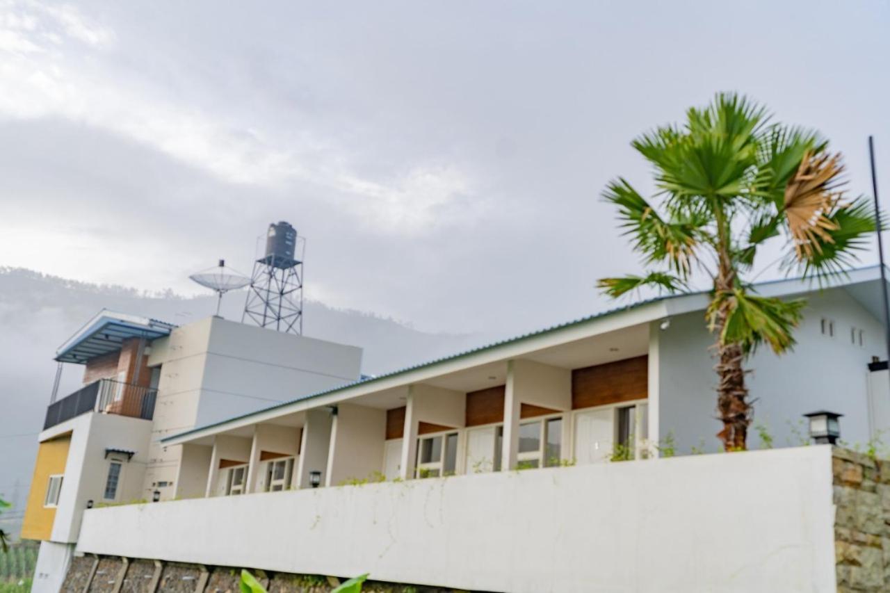 Fredelia Homestay Bromo Exterior photo